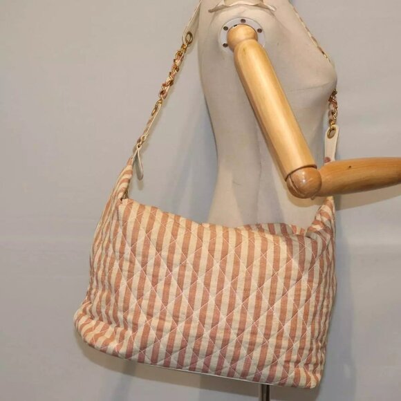 CHANEL Matelasse Chain Crash Shoulder Bag Canvas Red Gold CC Auth - Picture 1 of 16